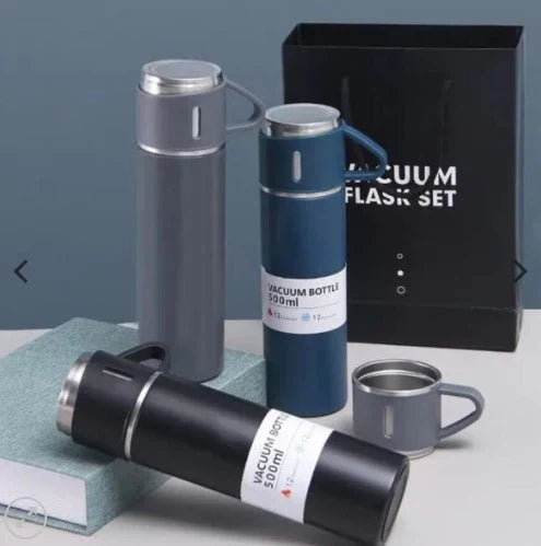 Stainless Steel Vacuum Flaskk Bottle with 3 Extra Glasses and 🎁 Gift Box