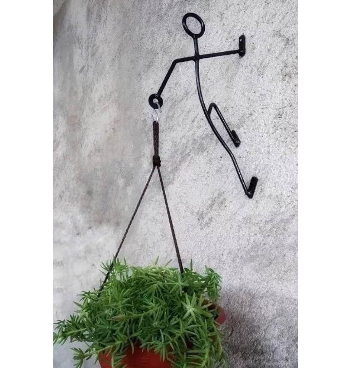 Wall Basket Stand
