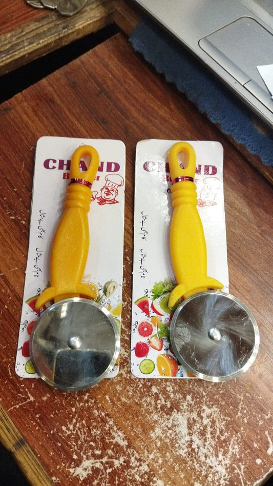 Pizza cutter